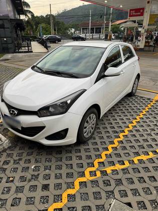 HYUNDAI HB20 1.6 COMFORT 16V FLEX 4P MANUAL HYUNDAI HB20 1.6 COMFORT 16V FLEX 4P MANUAL